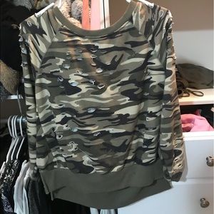 camo long sleeve shirt